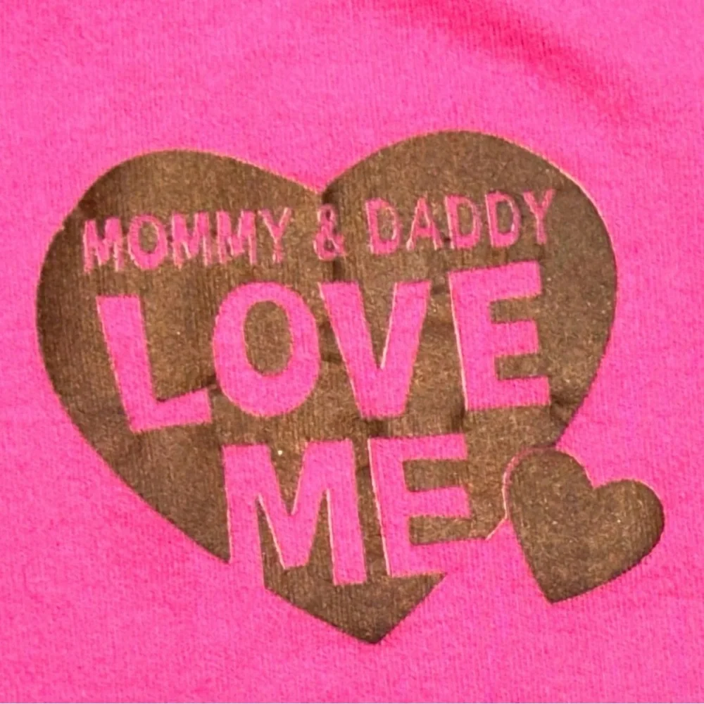 💞 Baby & Toddler Girl Size 6 Months Pink “Mommy & Daddy Love Me” Onesie Bodysuit